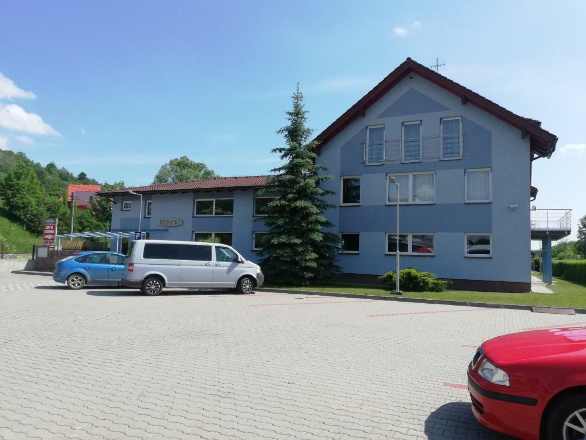 Penzion Kovox Staskov Luaran gambar
